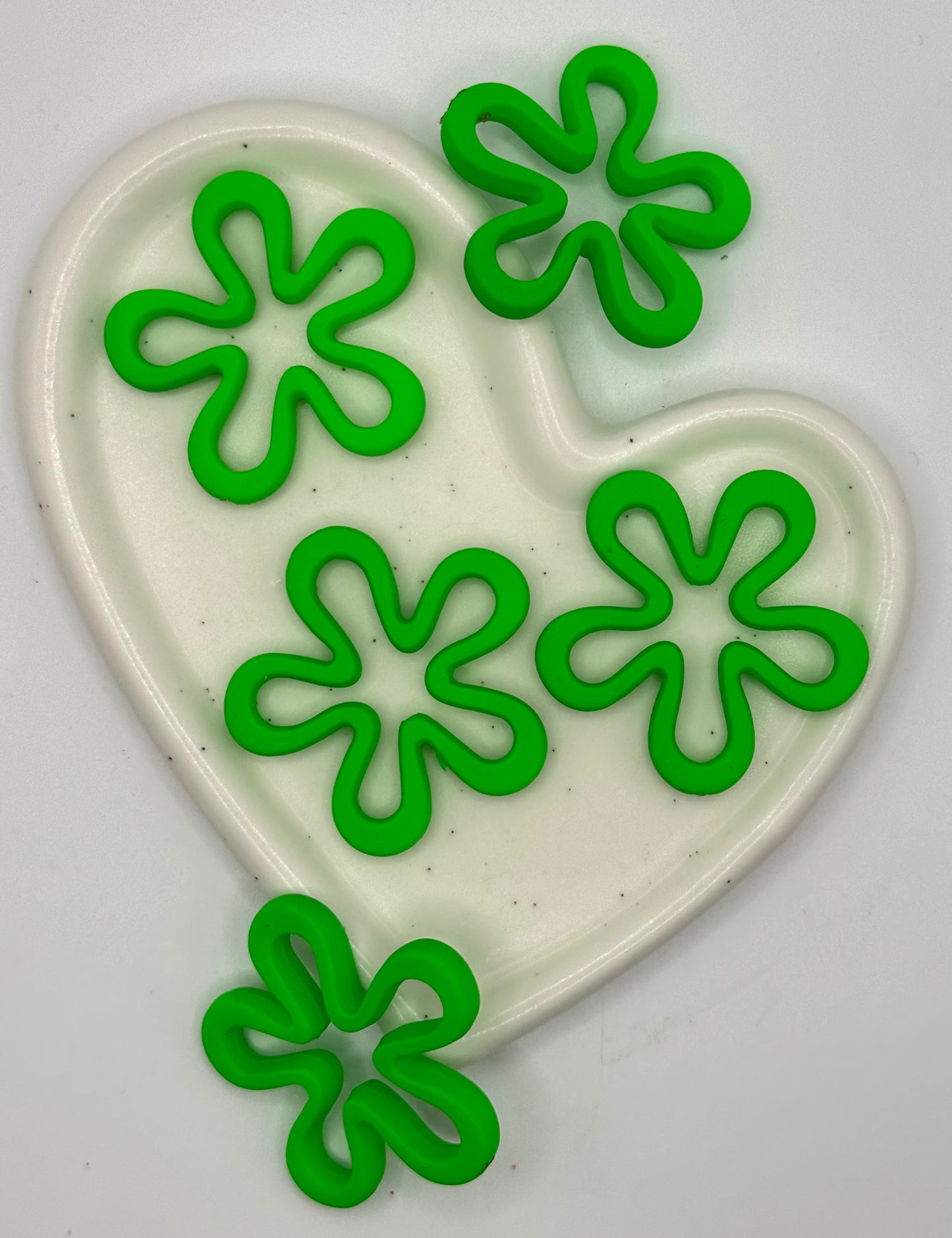 Funky Flower Frame Solid | Acrylic Beads